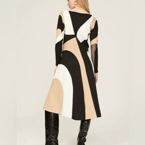 Donna Karan New York DKNY black, white & beige spiral dress. Size 12.